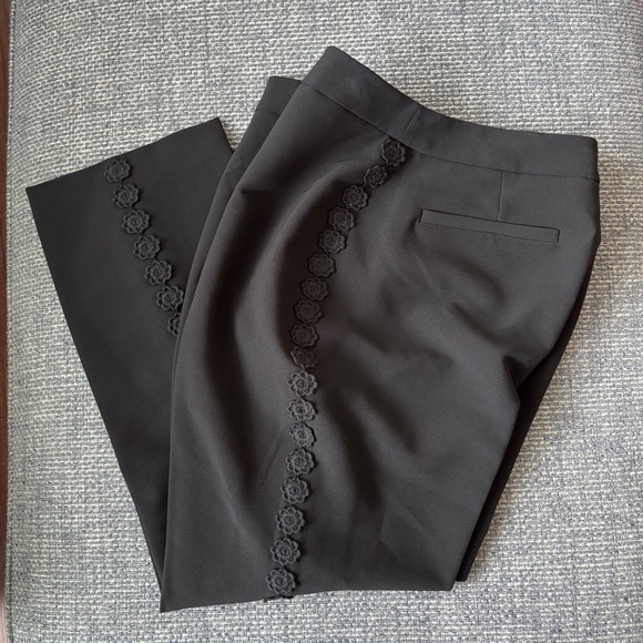 Kate Spade Black Cigarette Dress Pants Floral Detail Lace Trim Women’s Sz 10 NWT - Picture 4 of 10